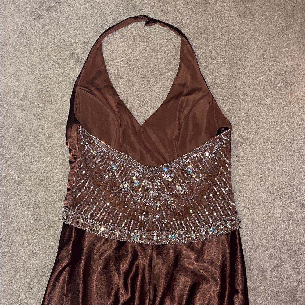 Tony Bowls Elegant Brown Halter Dress with Embellishments xl - Picture 6 of 12